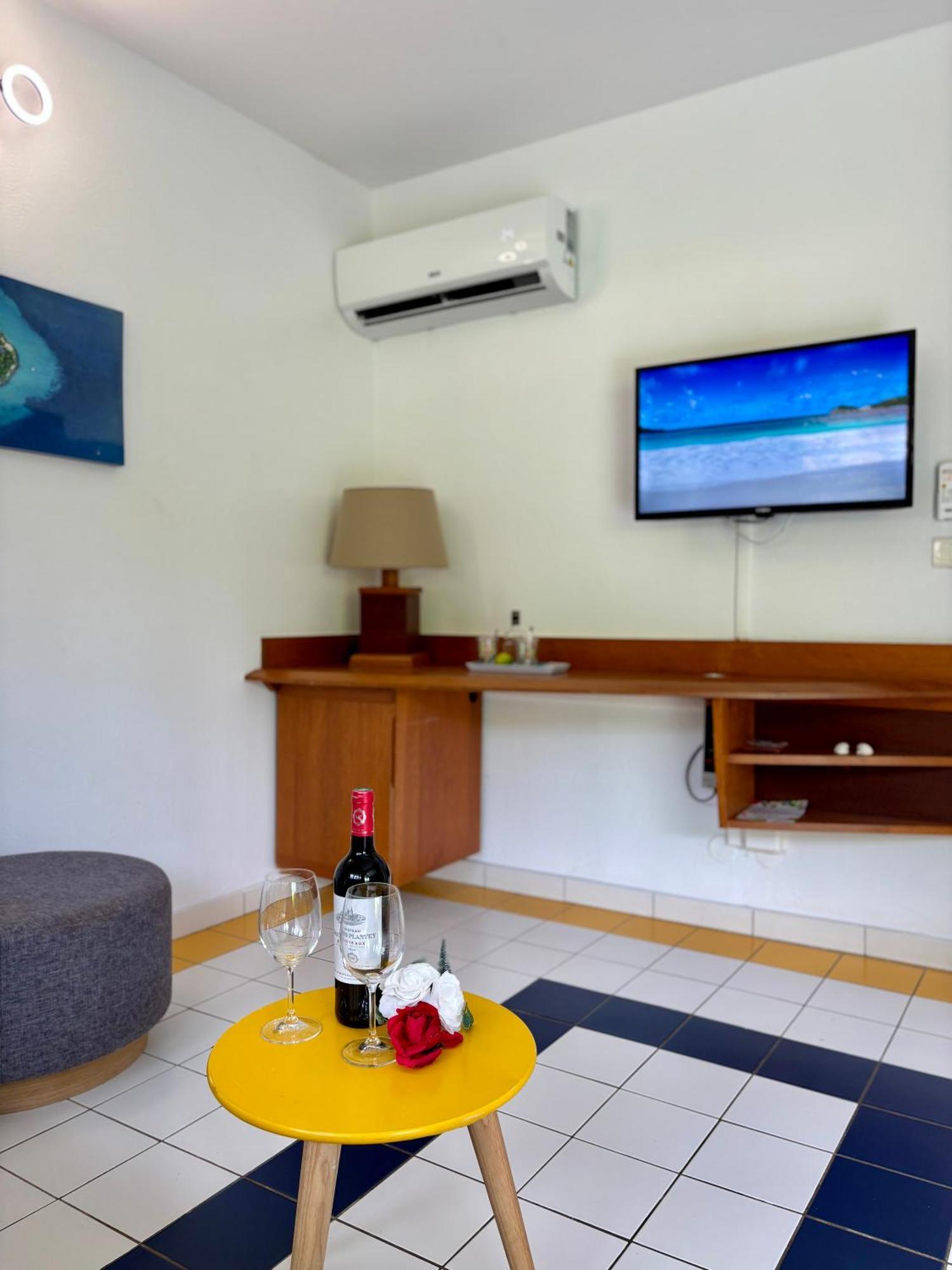 Grand-Bourg  La Ruche De Maia - Blue Dream Beach - Piscine - Jardin - Plage מראה חיצוני תמונה